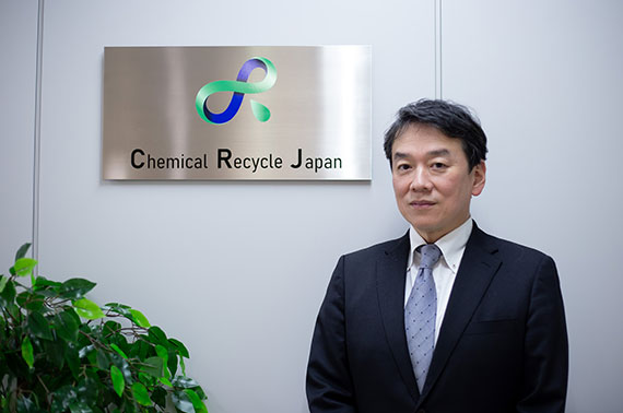 代表取締役社長 岡村仁彦